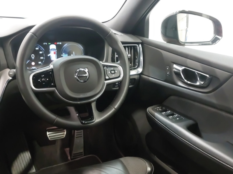 Used Volvo V60 2022 for sale - 77278129: Photo 11