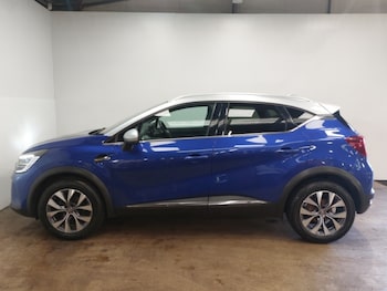 Used Renault Captur 2021 for sale - 78342606: Photo