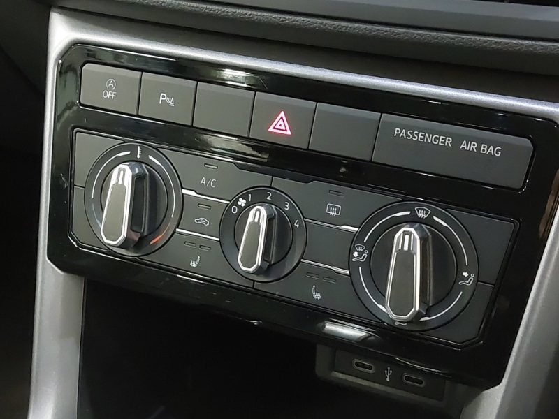 Used Volkswagen T-Cross 2022 for sale - 77623515: Photo 13