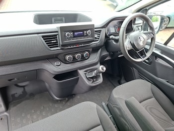 Used Renault Trafic 2024 for sale - 79347988: Photo