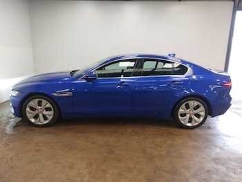 Used Jaguar XE 2019 for sale - 78023661: Photo