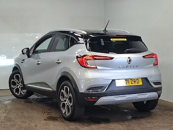 Used Renault Captur 2021 for sale - 79165005: Photo