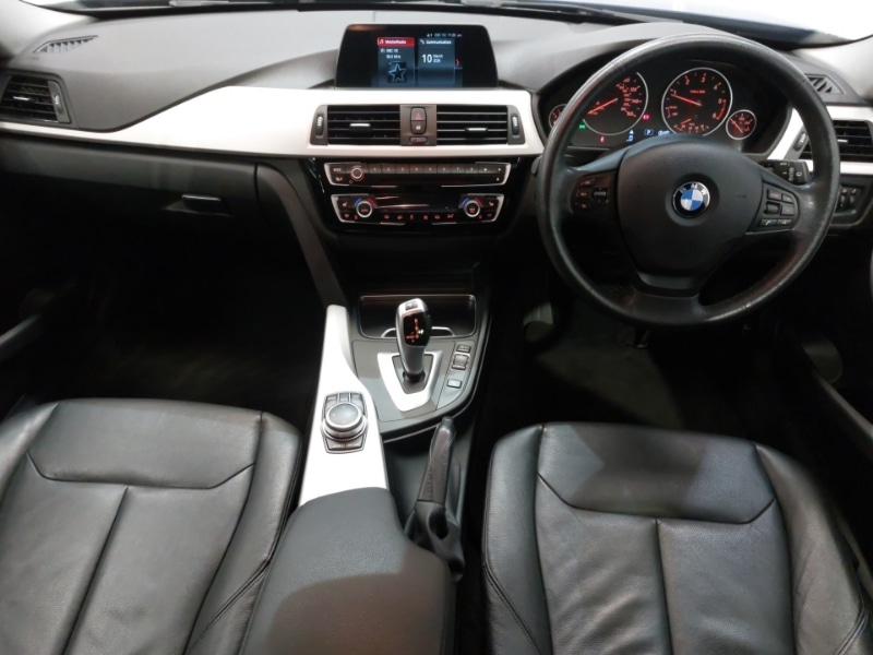 Used BMW 3 Series 2019 for sale - 77933352: Photo 2