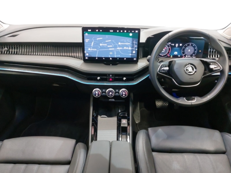 Used Skoda Superb 2024 for sale - 76864605: Photo 2