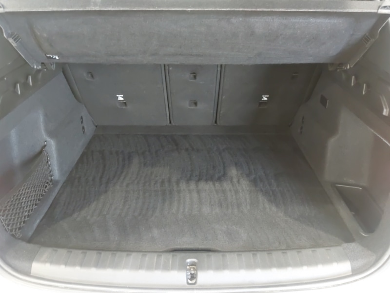 Used BMW iX1 2023 for sale - 76053068: Photo 8
