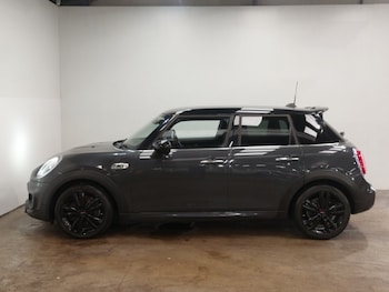 Used MINI Cooper 2019 for sale - 78411079: Photo