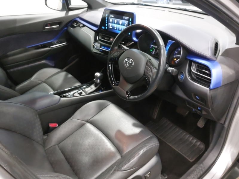 Used Toyota C-HR 2018 for sale - 77095020: Photo 18