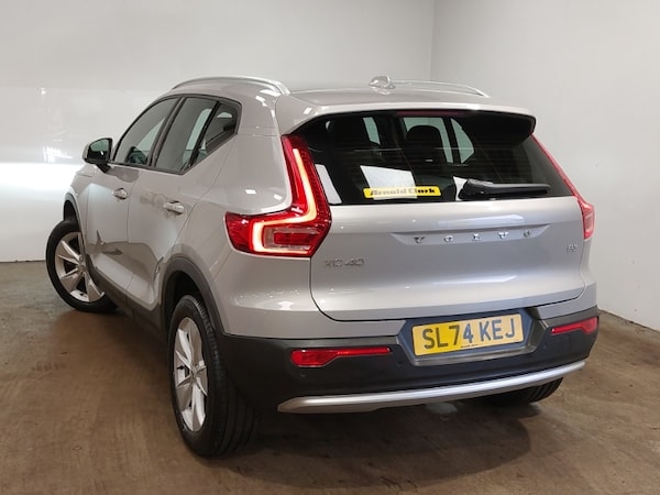 Used Volvo XC40 2024 for sale - 76221158: Photo 3