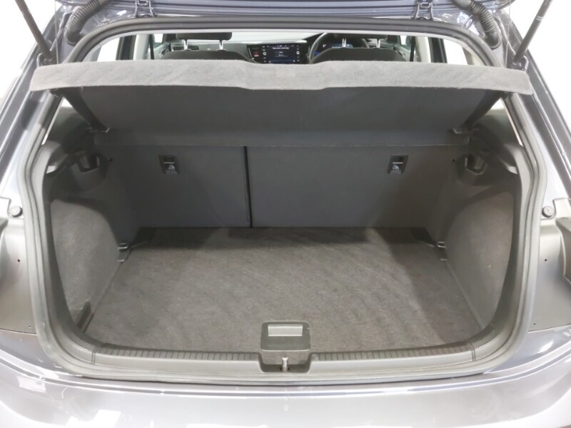 Used Volkswagen Polo 2024 for sale - 77689703: Photo 8