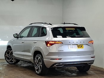 Used Skoda Karoq 2025 for sale - 79610527: Photo
