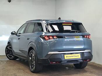 Used Peugeot 5008 2024 for sale - 79885315: Photo