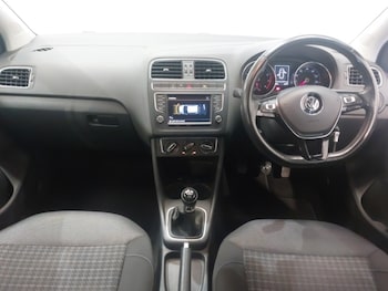 Used Volkswagen Polo 2016 for sale - 78803964: Photo