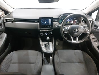 Used Renault Clio 2023 for sale - 78952847: Photo