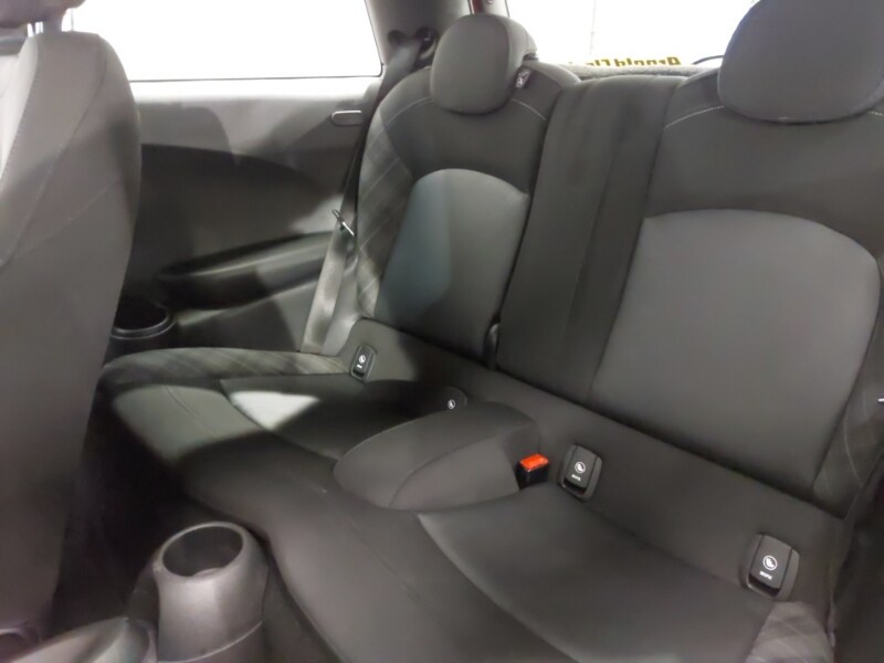 Used MINI Hatch 2018 for sale - 77518130: Photo 6