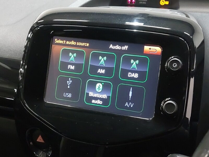 Used Toyota AYGO 2017 for sale - 77907389: Photo 14