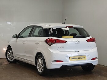 Used Hyundai i20 2016 for sale - 78546742: Photo