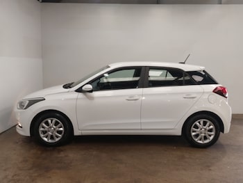 Used Hyundai i20 2016 for sale - 78546742: Photo