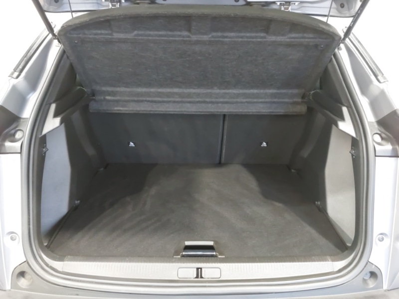 Used Peugeot 2008 2022 for sale - 77782643: Photo 8