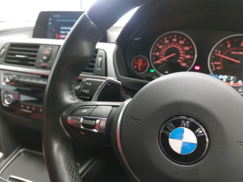 Used BMW 3 Series 2018 for sale - 77873810: Photo 17