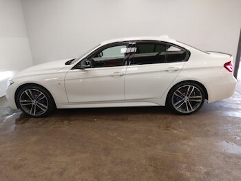 Used BMW 3 Series 2018 for sale - 77873810: Photo