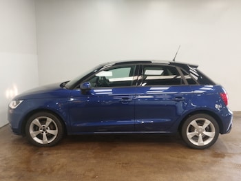 Used Audi A1 2017 for sale - 79569804: Photo