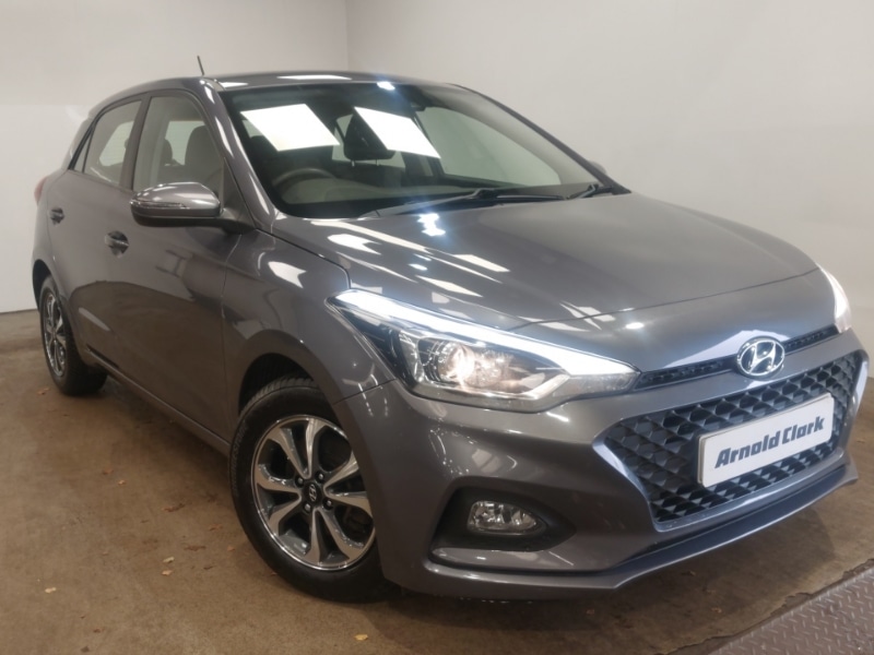 Used Hyundai i20 2019 for sale - 76483840: Photo 1
