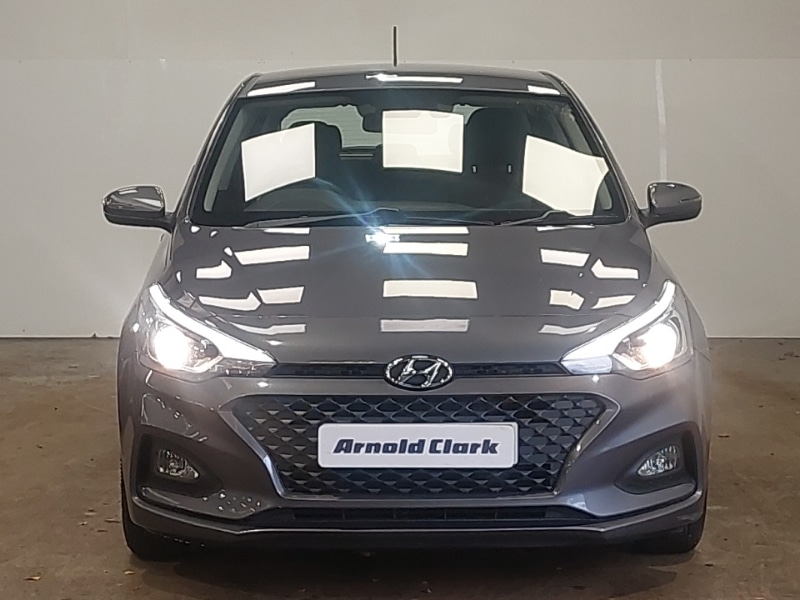 Used Hyundai i20 2019 for sale - 76483840: Photo 19