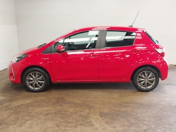 Used Toyota Yaris 2020 for sale - 78933174: Photo