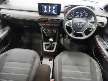 Used Dacia Sandero Stepway 2022 for sale - 77284798: Photo