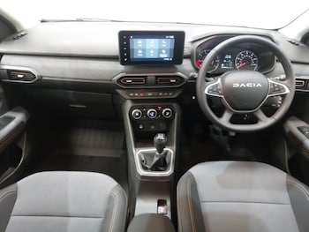Used Dacia Jogger 2025 for sale - 78700498: Photo