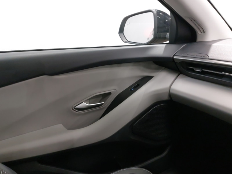 Used Ford Explorer 2025 for sale - 76974945: Photo 16