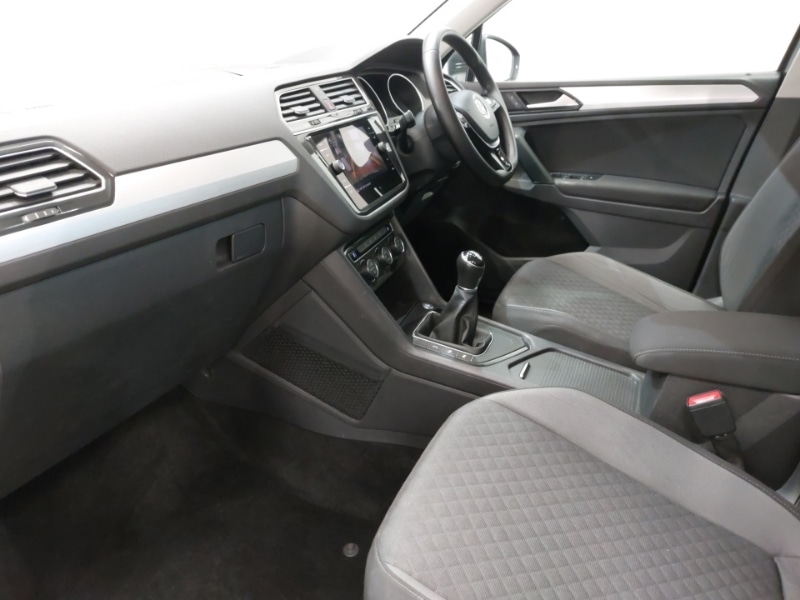 Used Volkswagen Tiguan 2019 for sale - 76335670: Photo 5