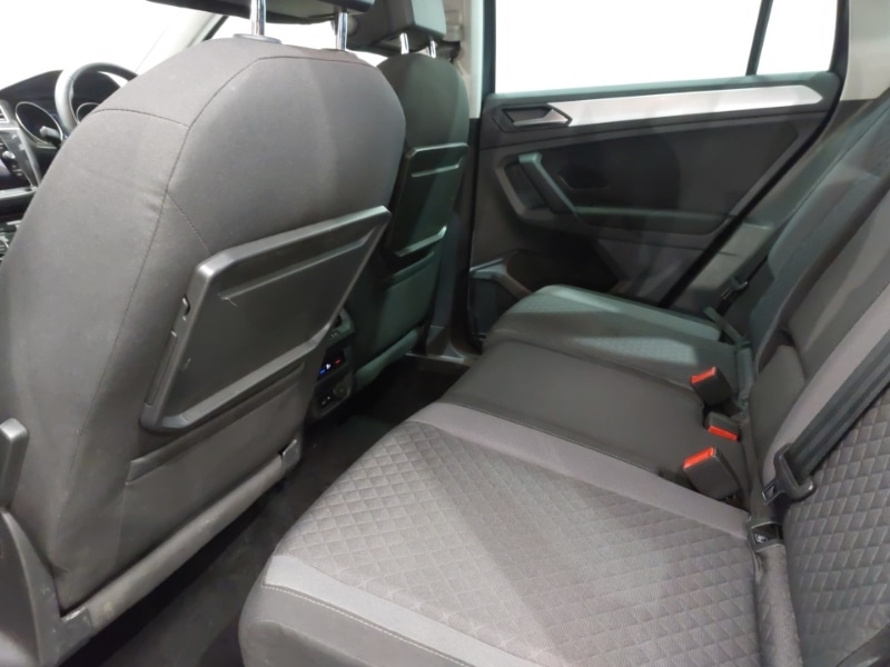 Used Volkswagen Tiguan 2019 for sale - 76335670: Photo 6