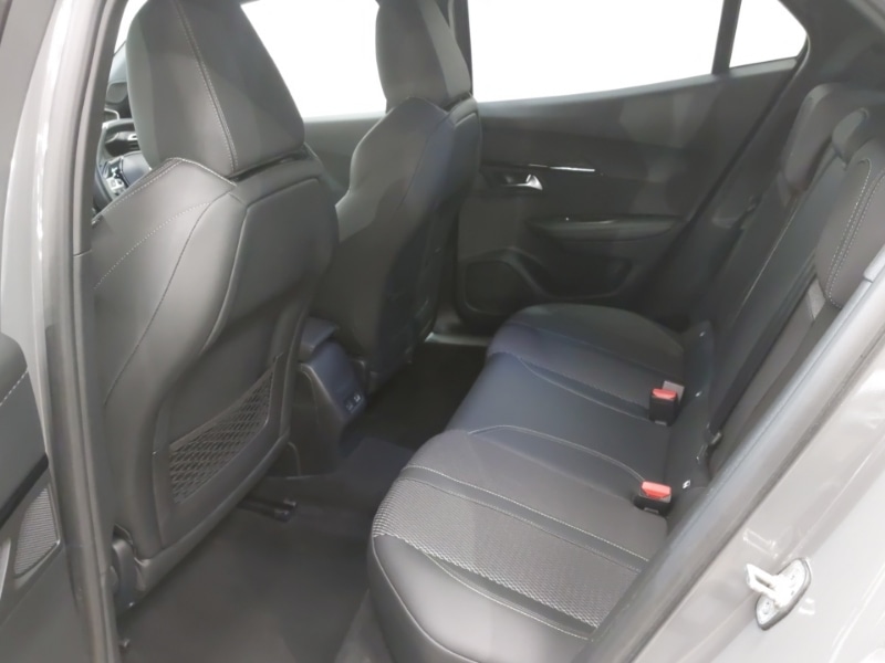 Used Peugeot 2008 2023 for sale - 76537195: Photo 6