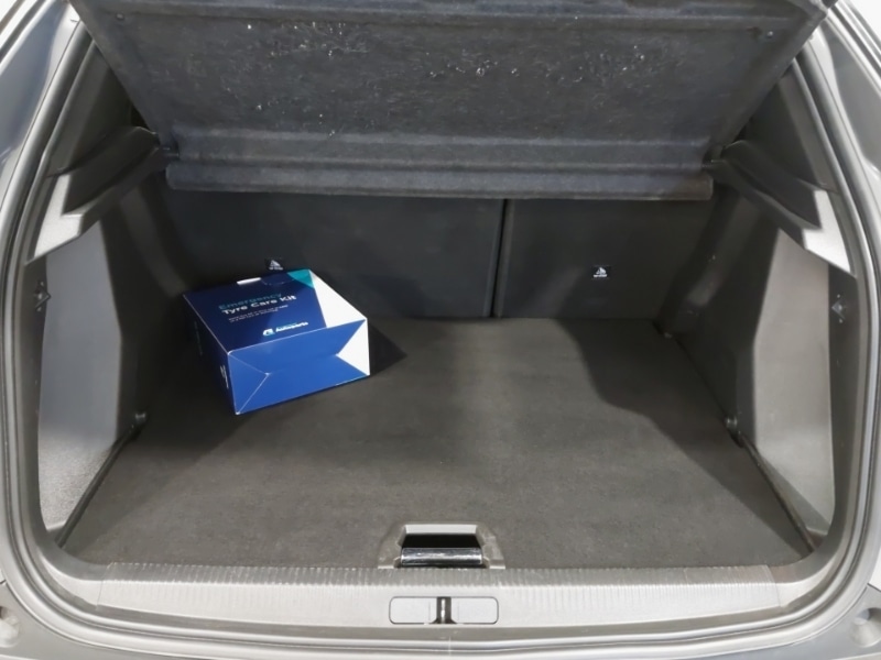 Used Peugeot 2008 2023 for sale - 76537195: Photo 8