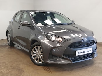 Used Toyota Yaris 2023 for sale - 79048500: Photo