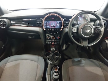 Used MINI Convertible 2021 for sale - 77055200: Photo