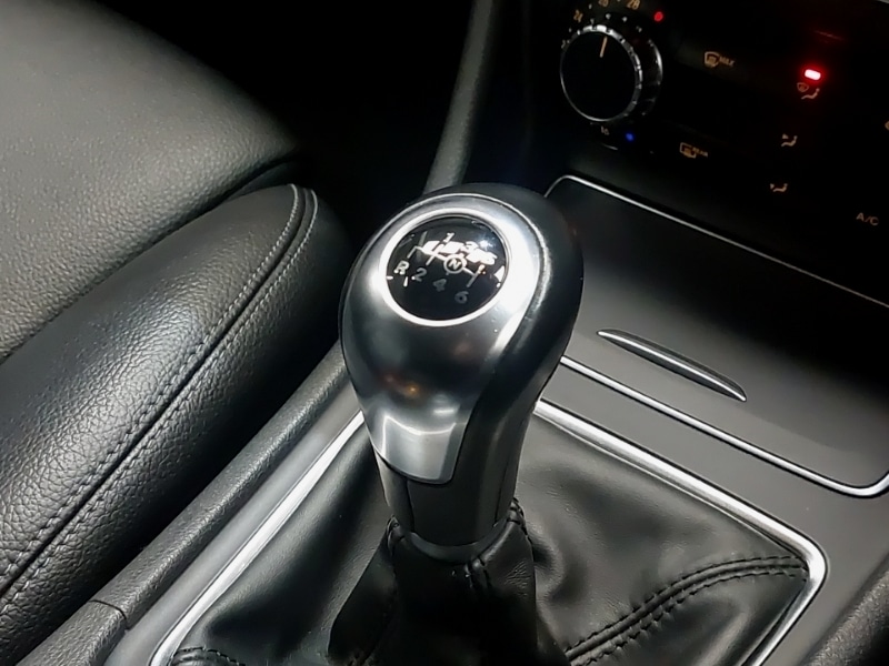 Used Mercedes-Benz GLA 2018 for sale - 76880205: Photo 12