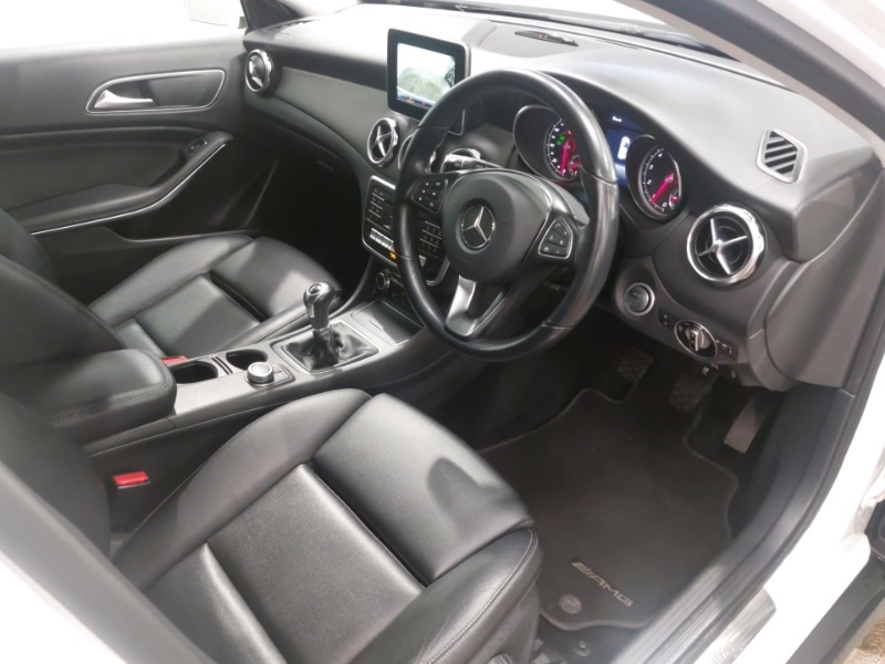 Used Mercedes-Benz GLA 2018 for sale - 76880205: Photo 18