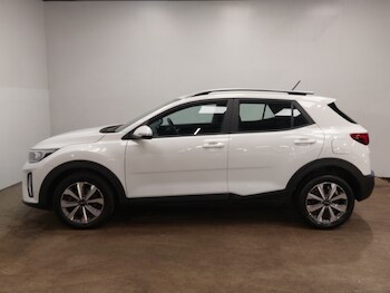 Used Kia Stonic 2022 for sale - 77265453: Photo