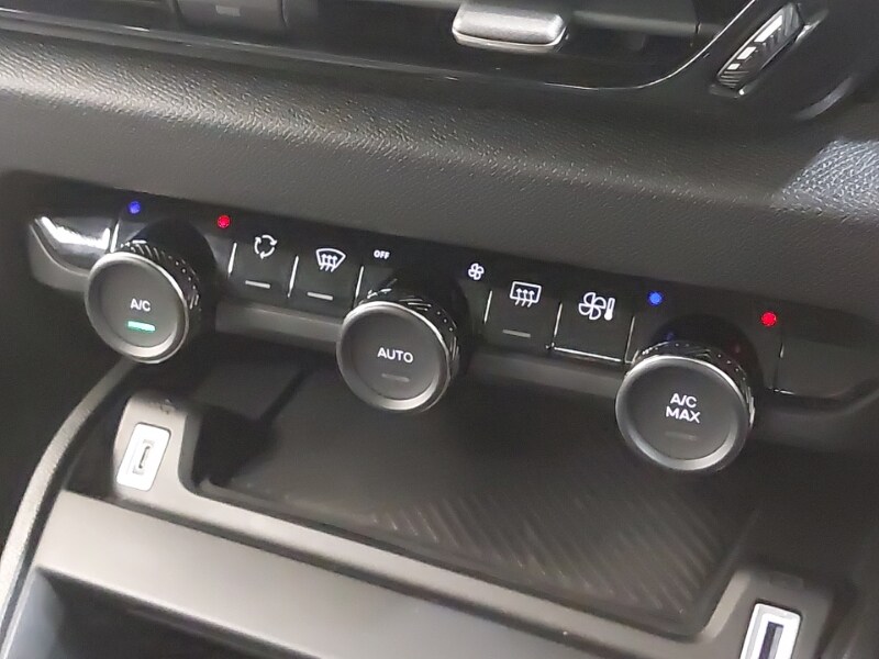 Used Citroen C4 2024 for sale - 77999935: Photo 13