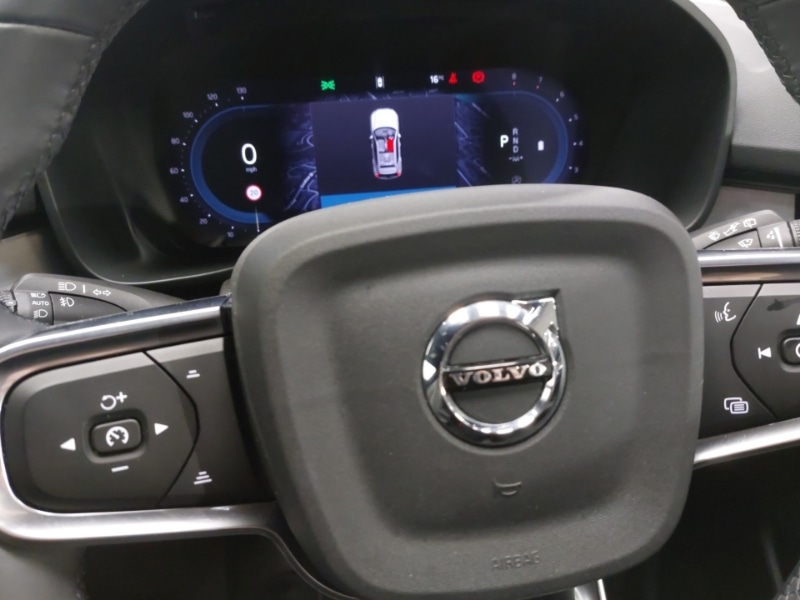 Used Volvo XC40 2024 for sale - 76160330: Photo 17