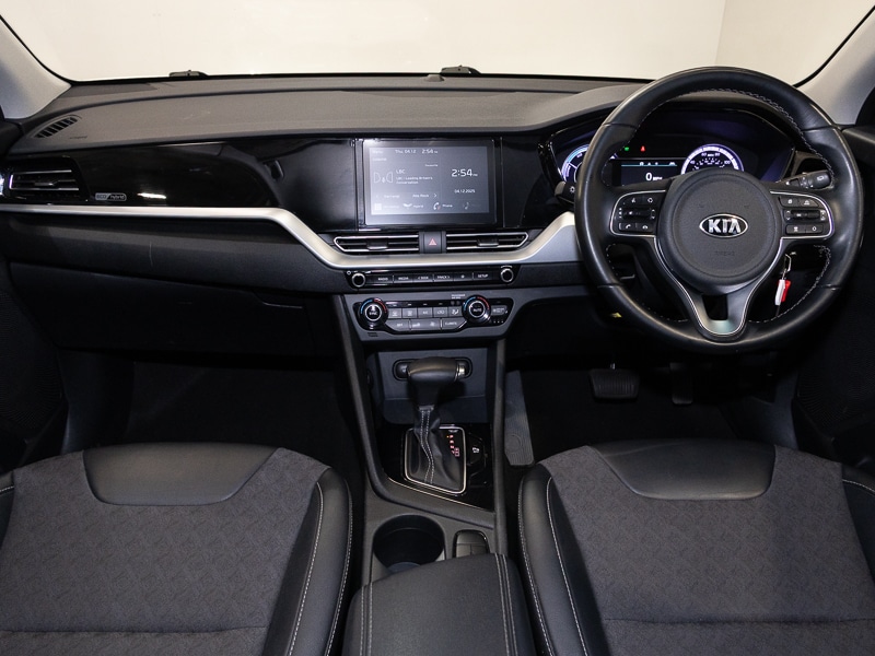 Used Kia Niro 2020 for sale - 76906657: Photo 2