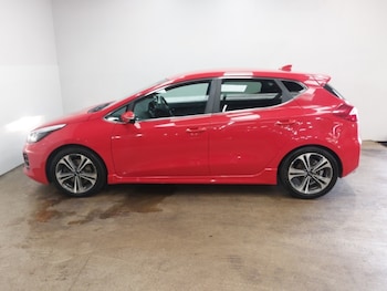 Used Kia Ceed 2018 for sale - 75952297: Photo