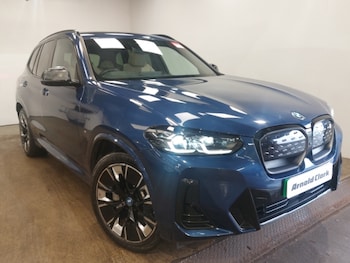 2022 - 210kW M Sport Pro 80kWh 5dr Auto