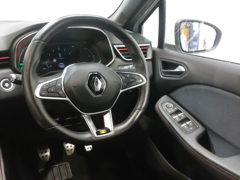 Used Renault Clio 2020 for sale - 77385762: Photo 11