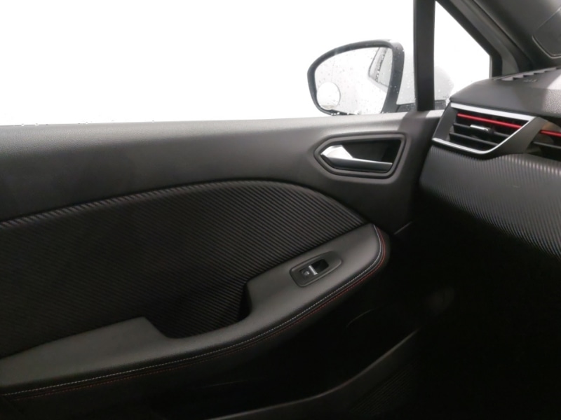 Used Renault Clio 2020 for sale - 77385762: Photo 16