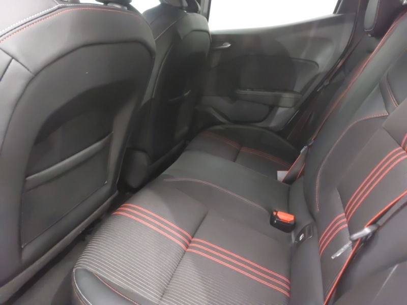 Used Renault Clio 2020 for sale - 77385762: Photo 6