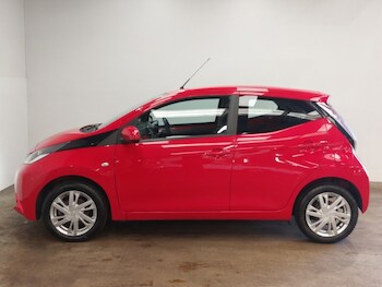 Used Toyota AYGO 2016 for sale - 78480425: Photo