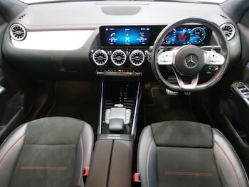 Used Mercedes-Benz EQA 2021 for sale - 76583576: Photo